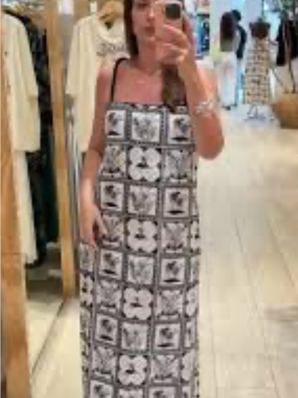 MAURIE & EVE RETRO PRINT MAXI DRESS
